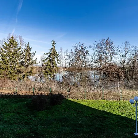 Lumiere فندق كولمار