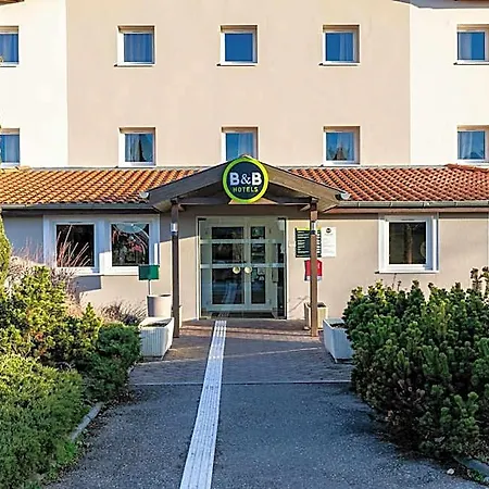 Lumiere Hotel 2*