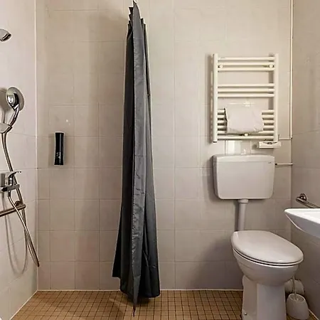 Hotel Lumiere
